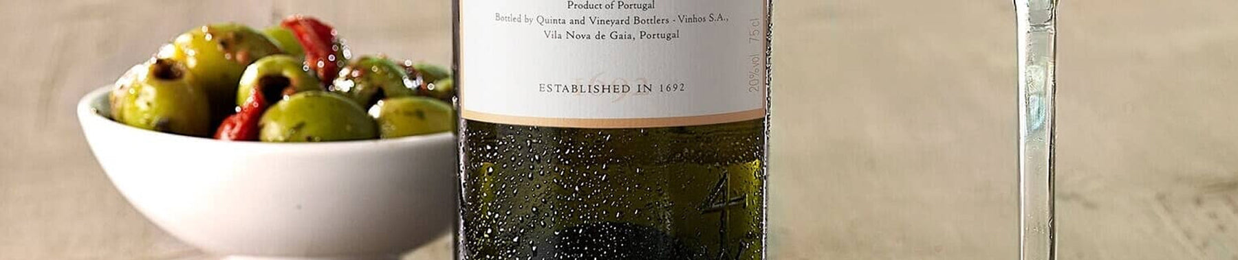 Paring Port & Nibbles