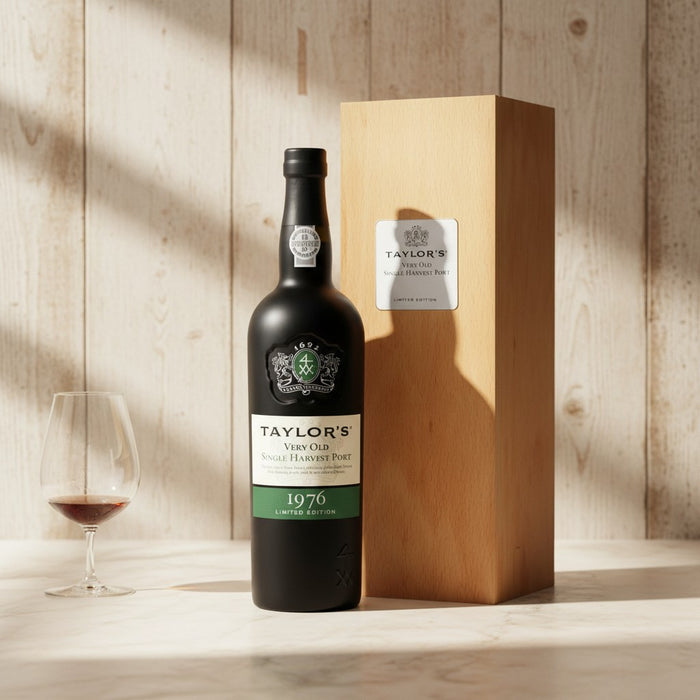 Taylors Single Harvest 1976 Vintage Port 75cl