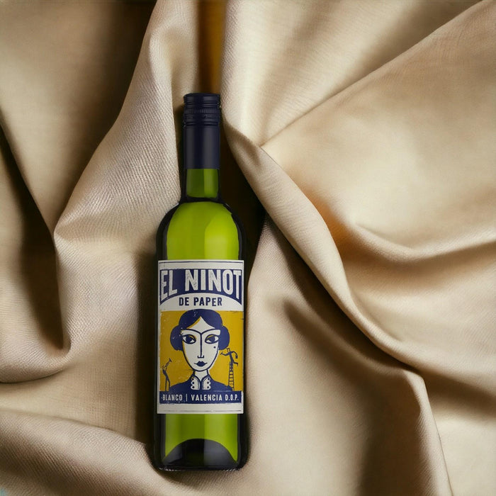 El Ninot De Paper Blanco