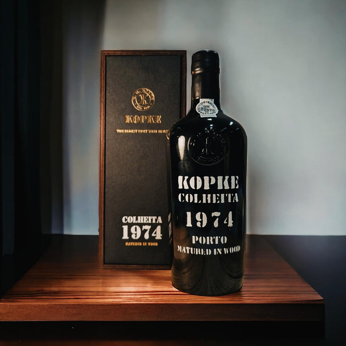 Kopke Colheita Port 1974 In Wooden Gift Box