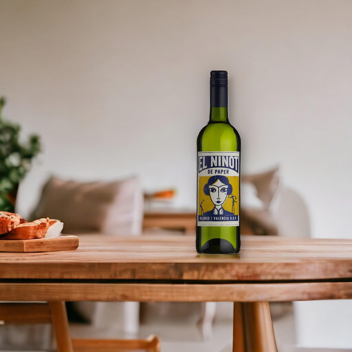 El Ninot De Paper Blanco